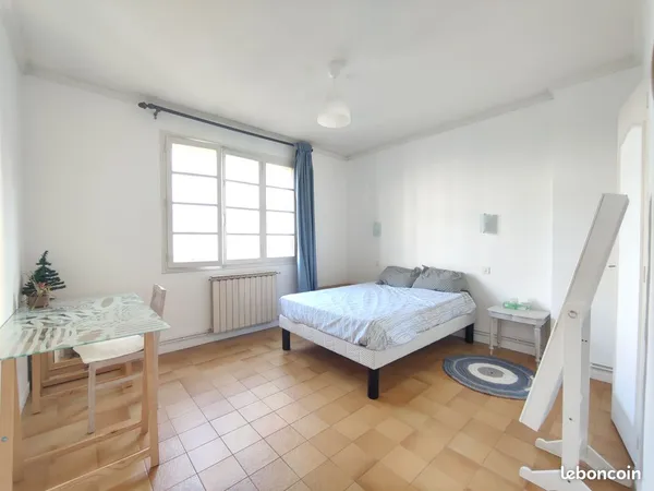 Chambre colocation Claret