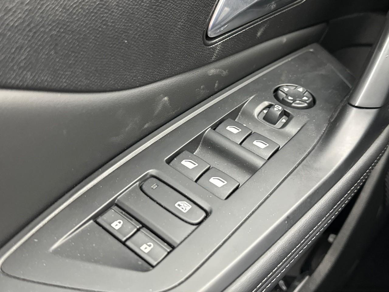 Peugeot 308 puretech 130ch s&s bvm6 allure — photo 15