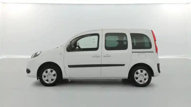 Renault Kangoo blue dci 95 — photo 11