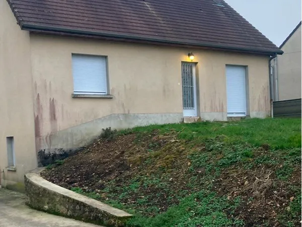 Maison T6 avec terrain. Sous-sol