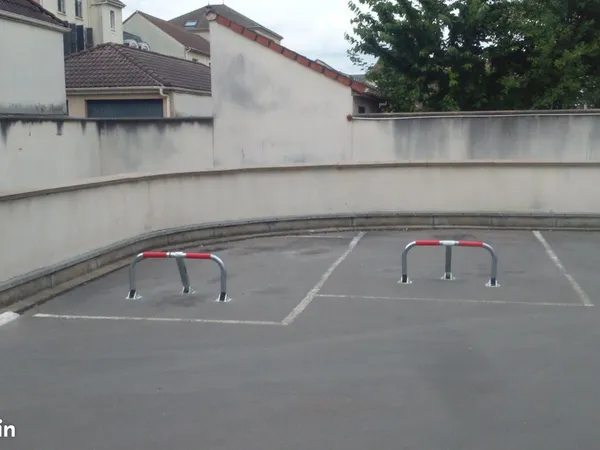 Parking - Stationnement