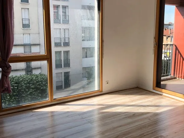 Appartement T3 lumineux 64 m² avec Balcon et Parking - Quartier Le Fort (Vitry)