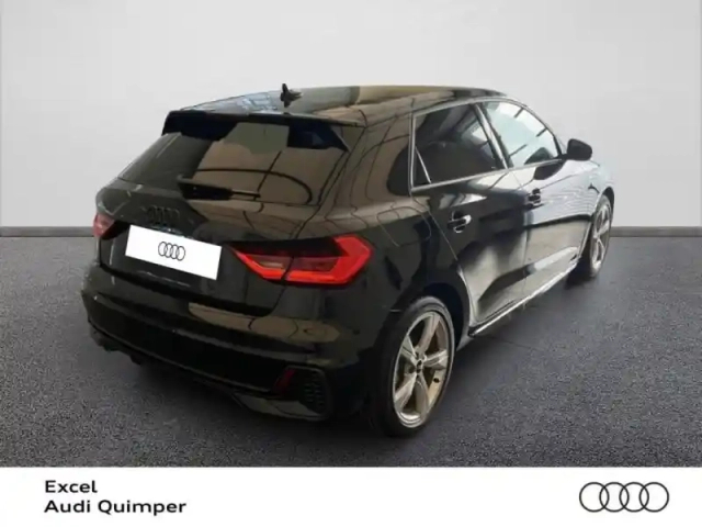 Audi A1 sportback 30 tfsi 116ch s line s tronic 7 — photo 4