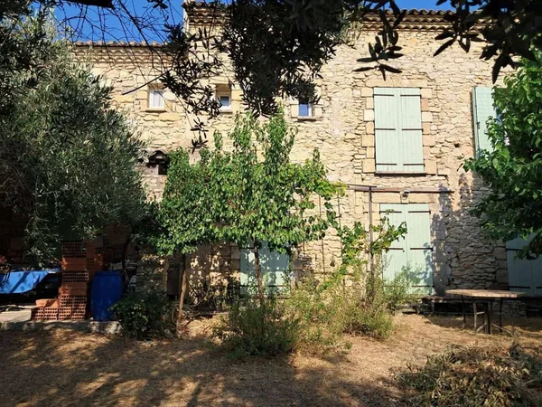 Maison 4 pièces 180 m²