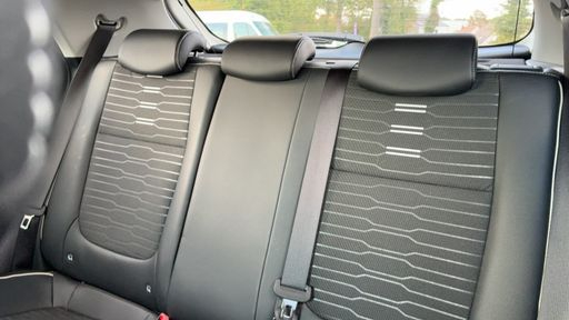 Kia Stonic 1.0 T-GDi 120 MHEV - GT Line Premium – 2022 – 28145 km – Hybride essence – Boîte Manuelle — photo 41