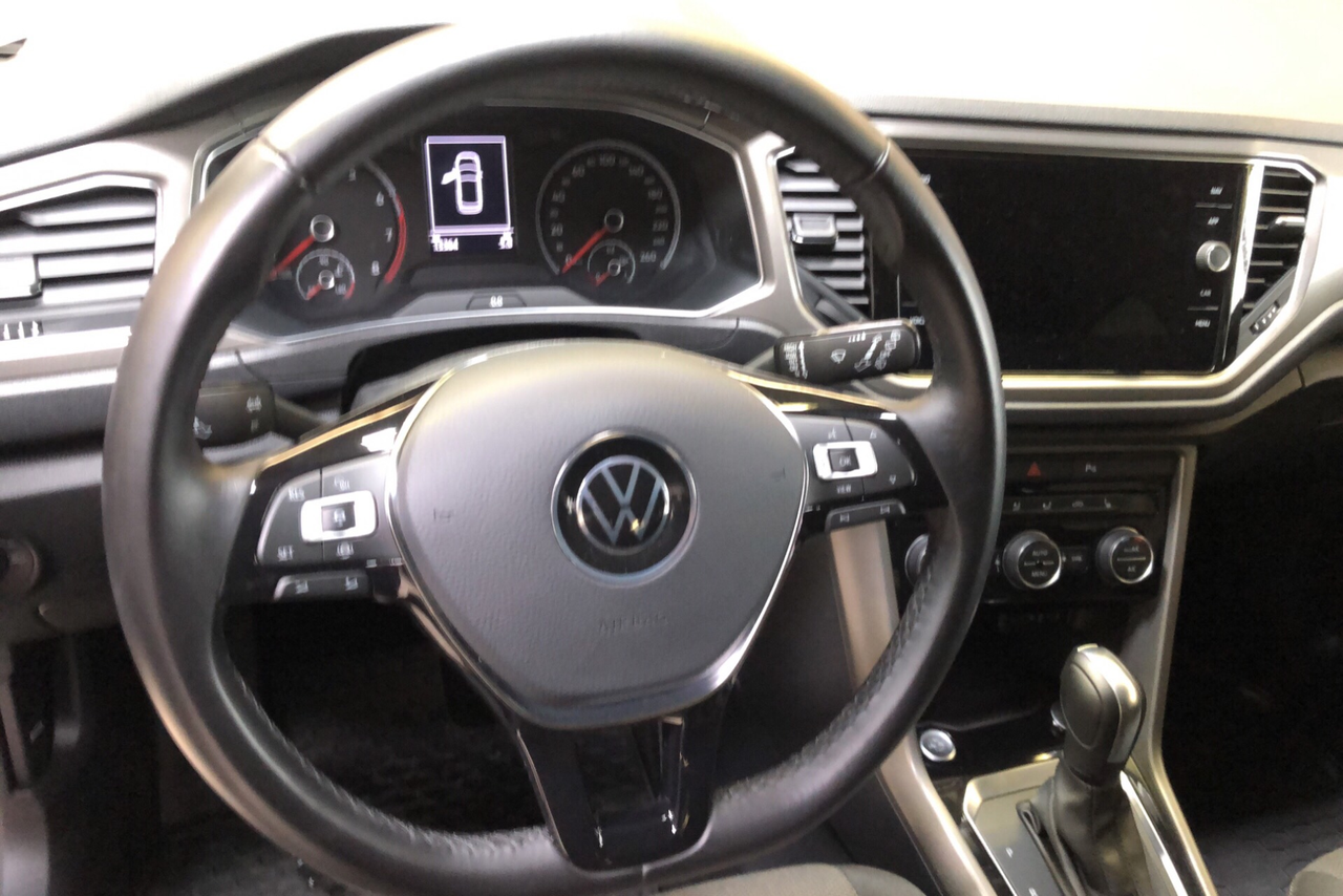 Volkswagen T-Roc 1.5 TSI EVO 150 Start/Stop DSG7 — photo 23