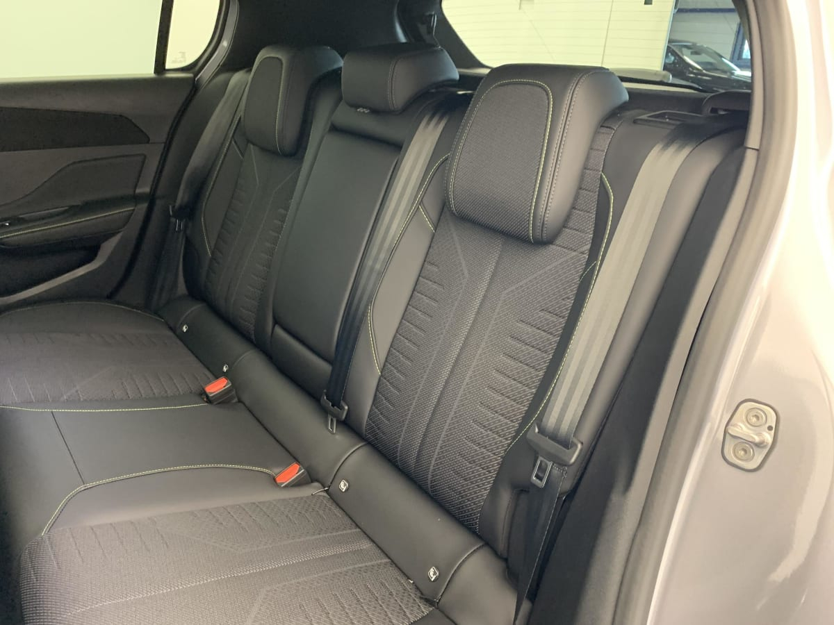 Peugeot 308 — photo 20