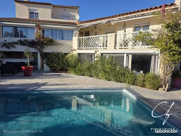 Propriété 7 pièces 220 m²