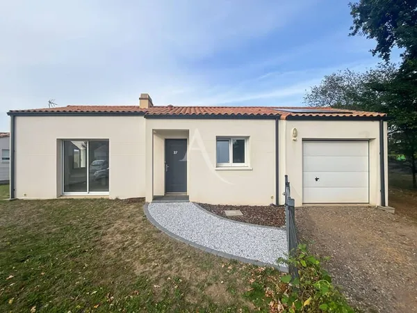 Maison de plain-pied 4 pièces 92 m²