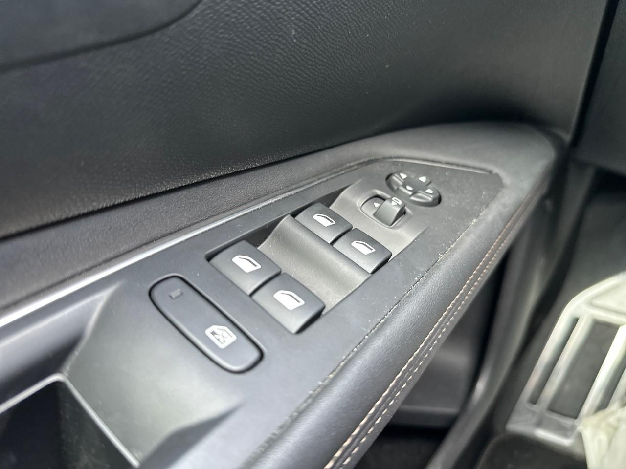 Peugeot 3008 1.2 puretech 130ch s&s gt — photo 23