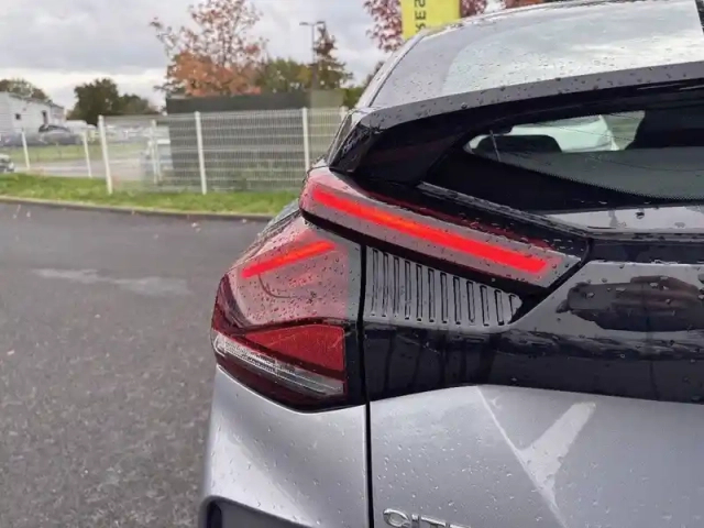 Citroën C4 puretech 100 bvm6 — photo 17