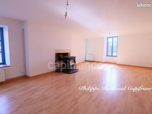 Maison 11 pièces 220 m²