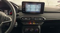 Dacia Sandero 1.0 TCe 90ch Expression CVT — photo 19