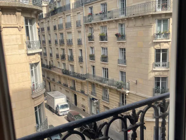 PARIS 15 // 52 M2 // BOUCICAUT