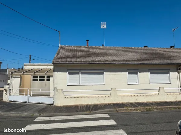 À LOUER - Maison 4 pièces avec jardin, véranda et dépendance - Le Mans, secteur Saint-Georges
