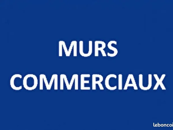 Murs commerciaux libre
