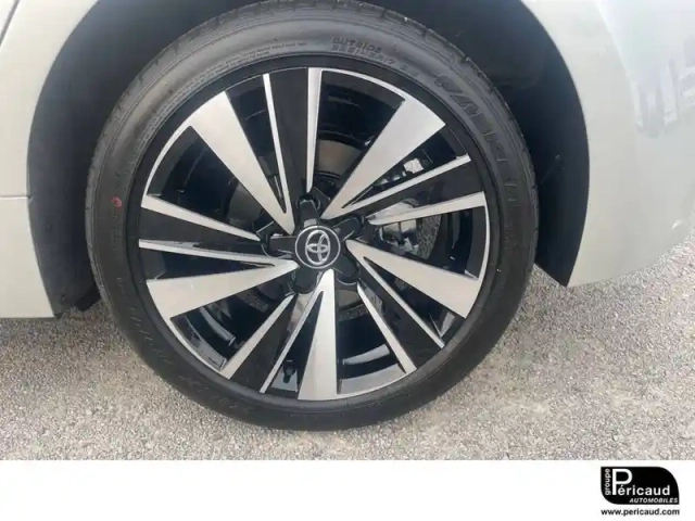 Toyota Corolla hybride 140ch — photo 11