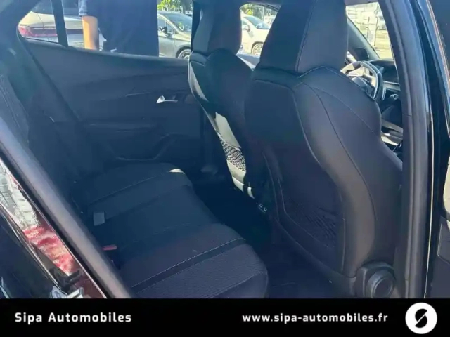 Peugeot 2008 puretech 130 s&amp;s eat8 — photo 11