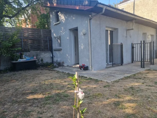 Studio 1 pièce 15 m²