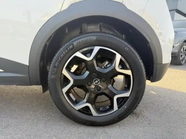 Opel Mokka 1.2 turbo 130ch ultimate bva8 — photo 9