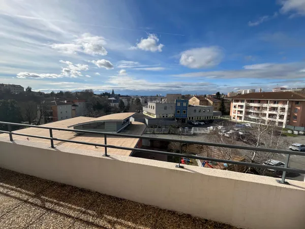 Vends appartement - 106m²