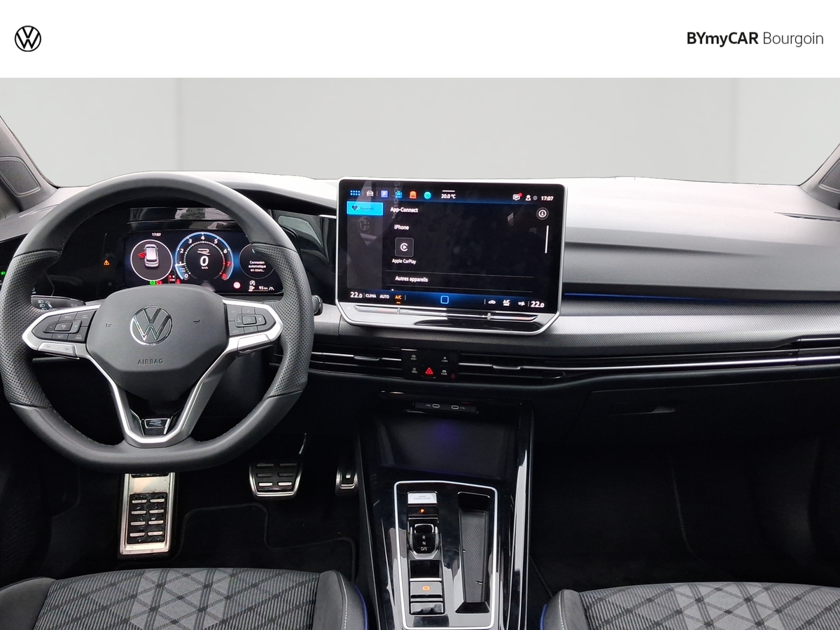 Volkswagen Golf 1.5 eTSI EVO2 150 DSG7 — photo 9