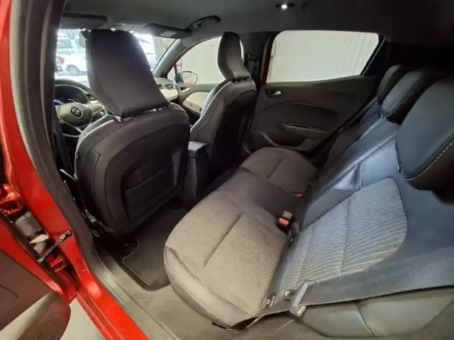 Renault Clio tce 90 — photo 20