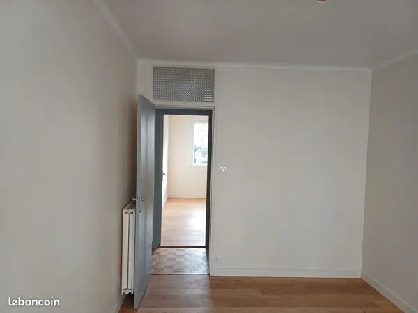 Rennes saint-hélier - t3 73 m² rénové avec garage