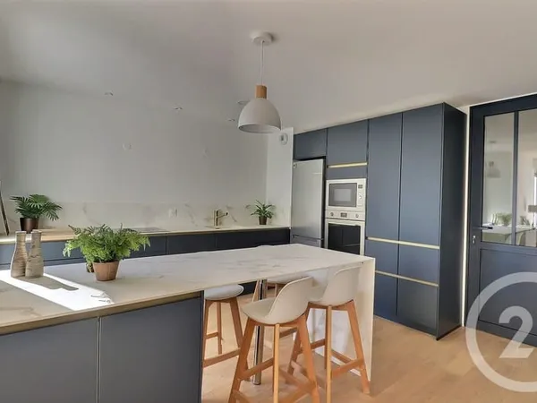 Appartement 4 pièces 81 m²