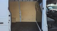 Renault Master F3500 L2H2 2.3 Blue dCi 135ch Confort Euro6E — photo 10
