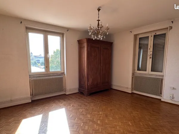 Appartement 4 pièces 85 m² avec garage, cave, grenier et jardin