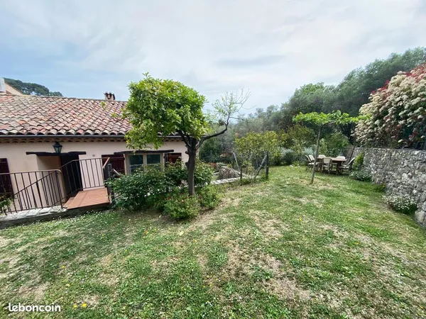 Appartement meublé 4 pièces 120 m2 dans une maison