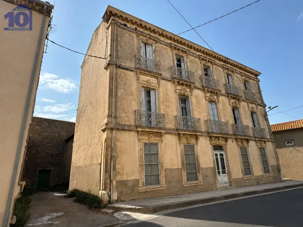 Maison 10 pièces 360 m²