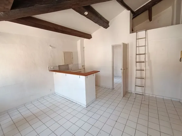 VENTE APPARTEMENT T2 TOULON CENTRE VILLE