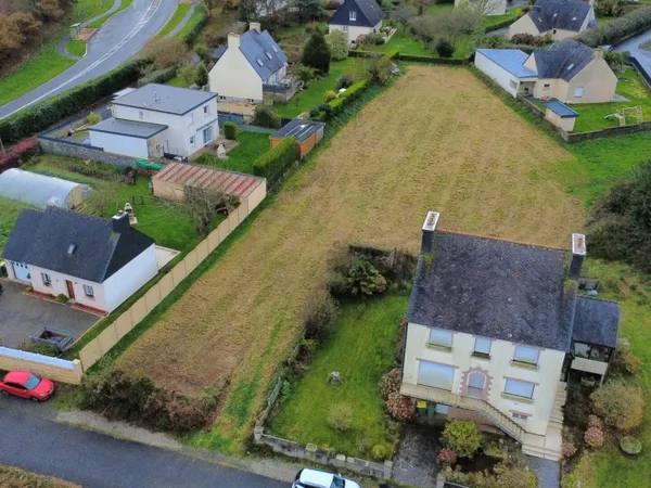 La MARTYRE - Terrain constructible de 997 m²