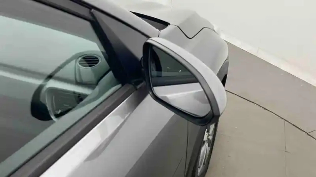 Kia Stonic 1.0 t-gdi 100 ch bvm6 — photo 31
