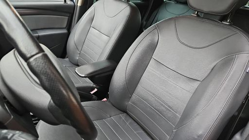 Dacia Duster 1.5 dCi 110 - Prestige – 2016 – 97160 km – Diesel – Boîte Manuelle — photo 8