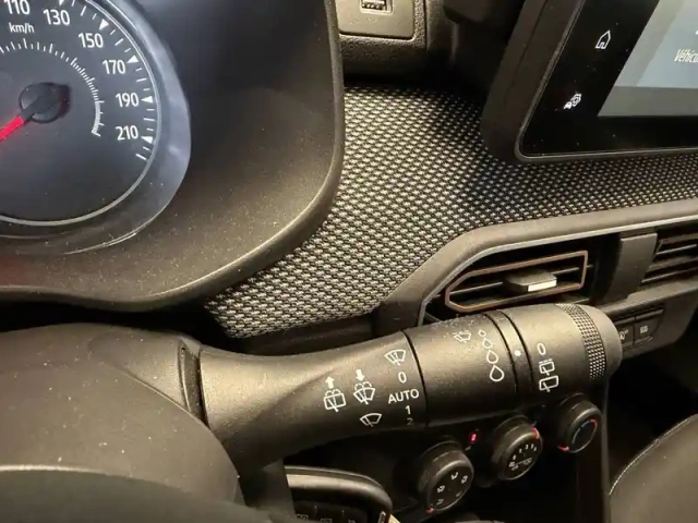 Dacia Sandero tce 90 — photo 29