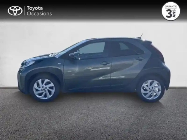 Toyota Aygo X 1.0 vvt-i 72ch design — photo 3