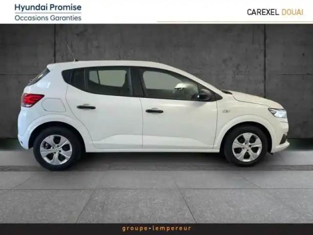 Dacia Sandero 1.0 eco-g 100ch essentiel -22 — photo 2