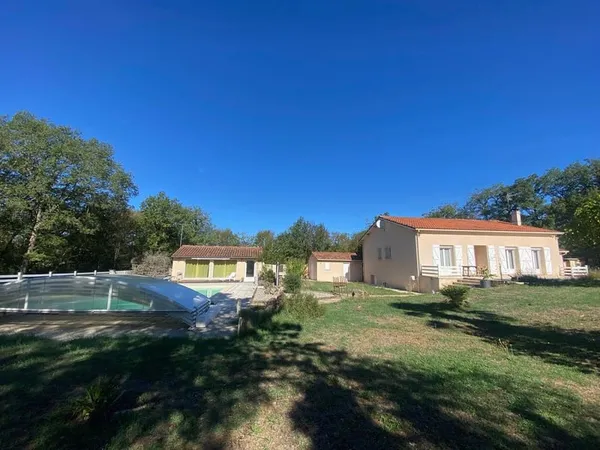 Entre Caylus & Septfonds, Contemporaine avec Dépendances