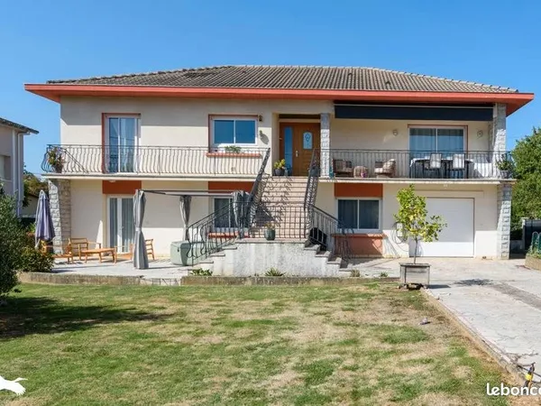 Maison 6 pièces 199 m²