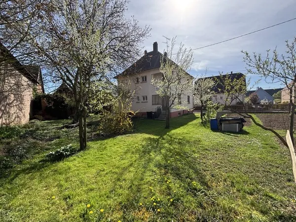 Maison 6 Pièces 157 m2 habitables - terrain et atelier sur
