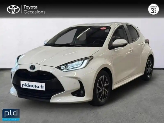 Toyota Yaris 116h design 5p my22