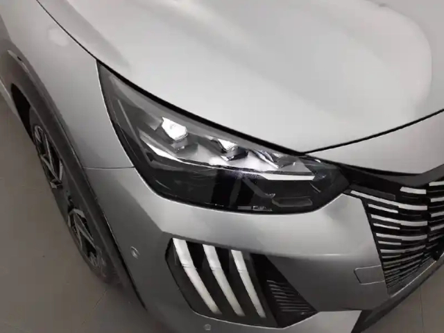 Peugeot 208 electrique 50 kwh 136ch — photo 29