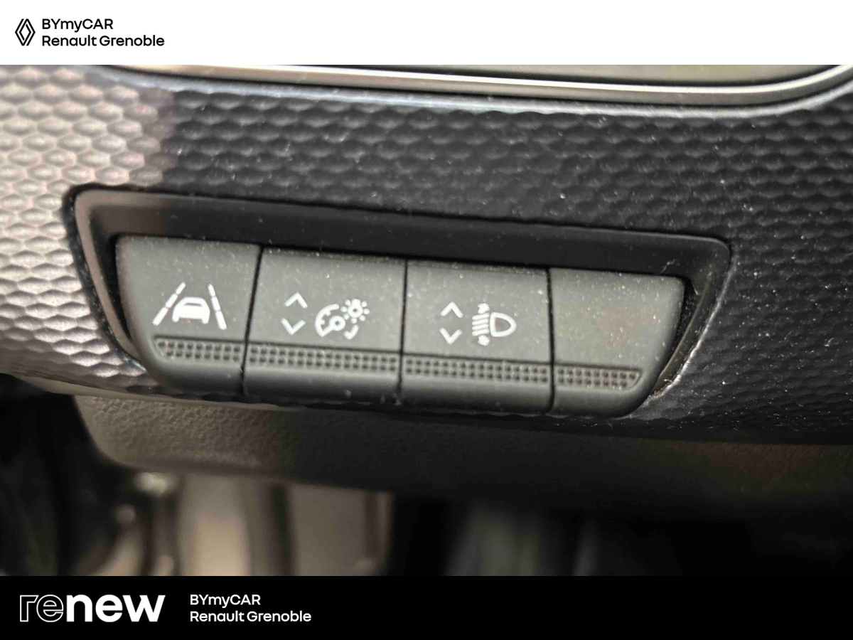 Renault Arkana E-Tech hybride 145 - 22 — photo 19
