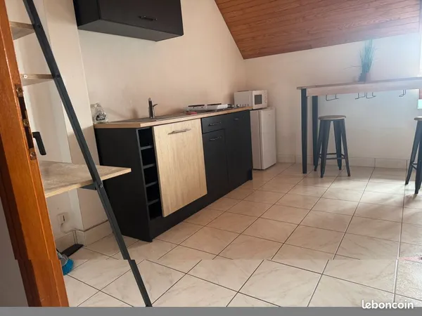 Studio T1 meublé