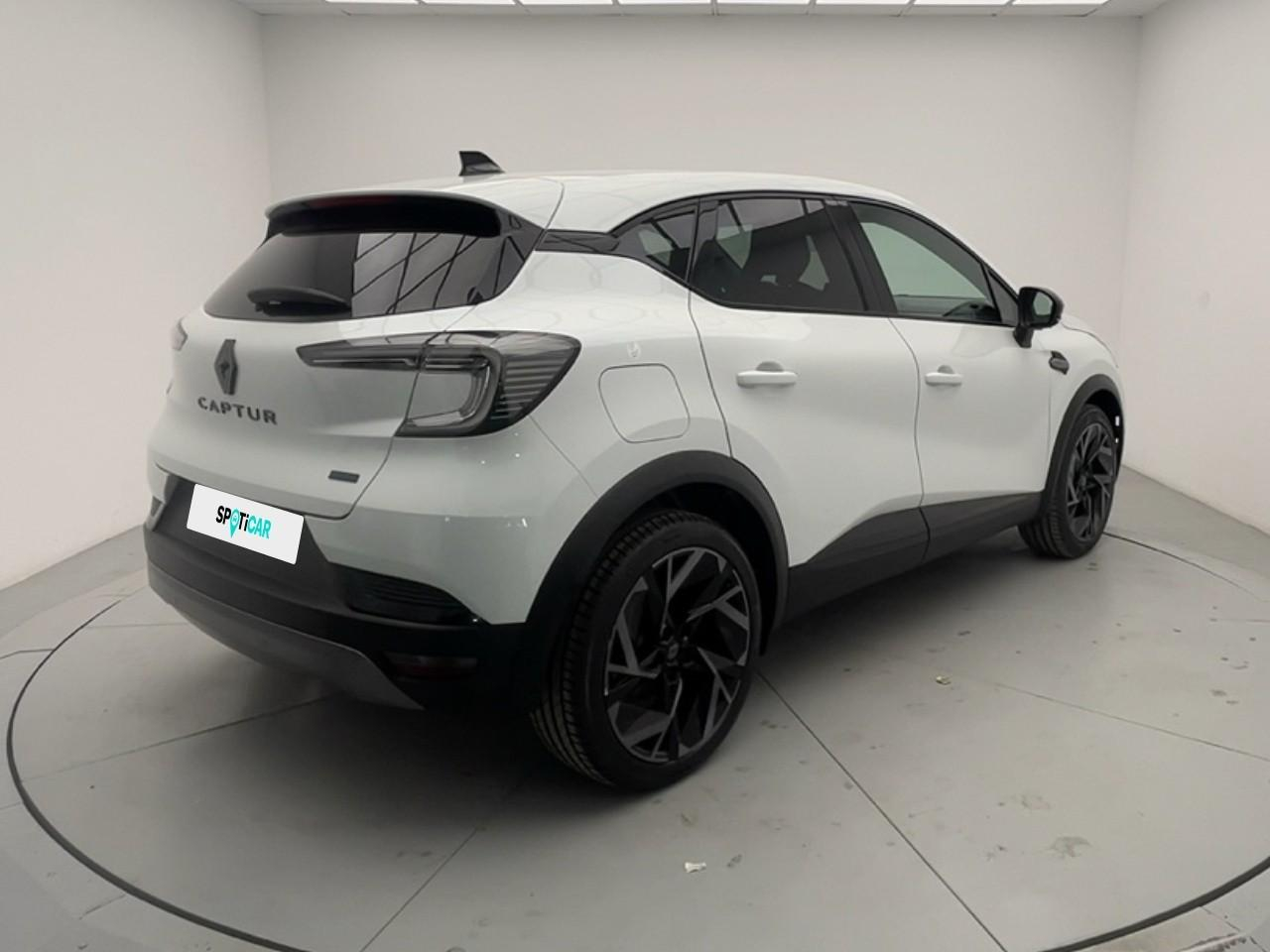 Renault Captur e-tech full hybrid 145 ch esprit alpine — photo 5