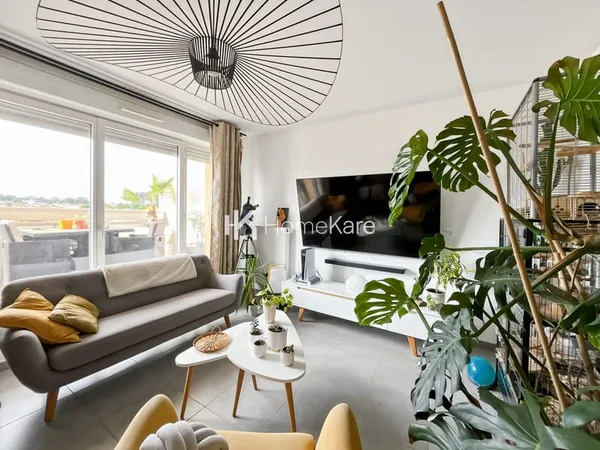 APPARTEMENT T3 AVEC GRANDE TERRASSE