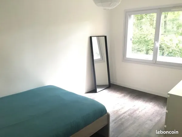Chambre 1 pièce 27 m²